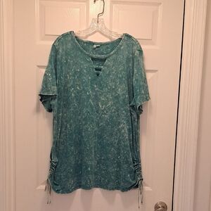Cato Teal Short Sleeve Top with Ruched Sides